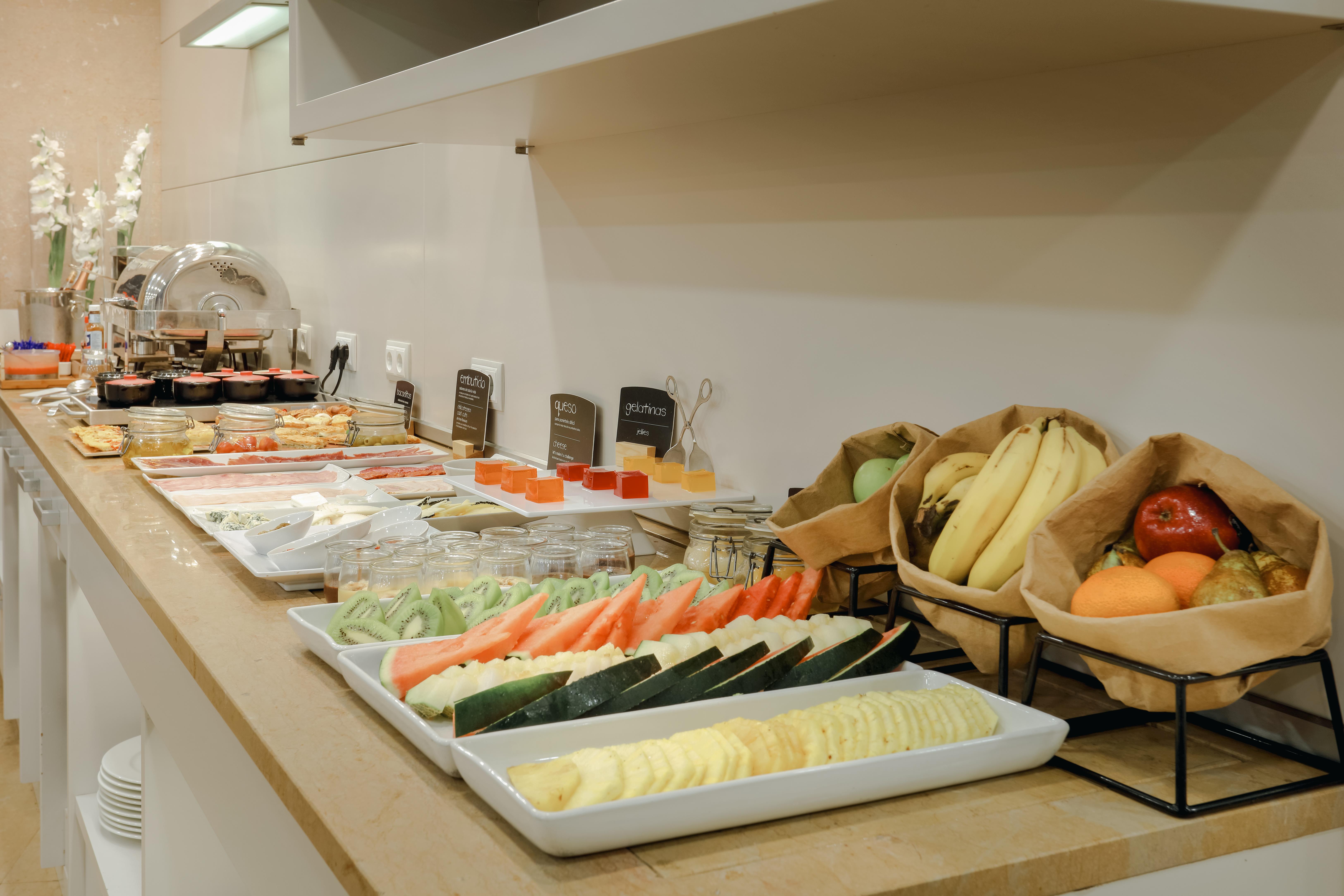 Catalonia La Boqueria Hotel Barcelona Bagian luar foto