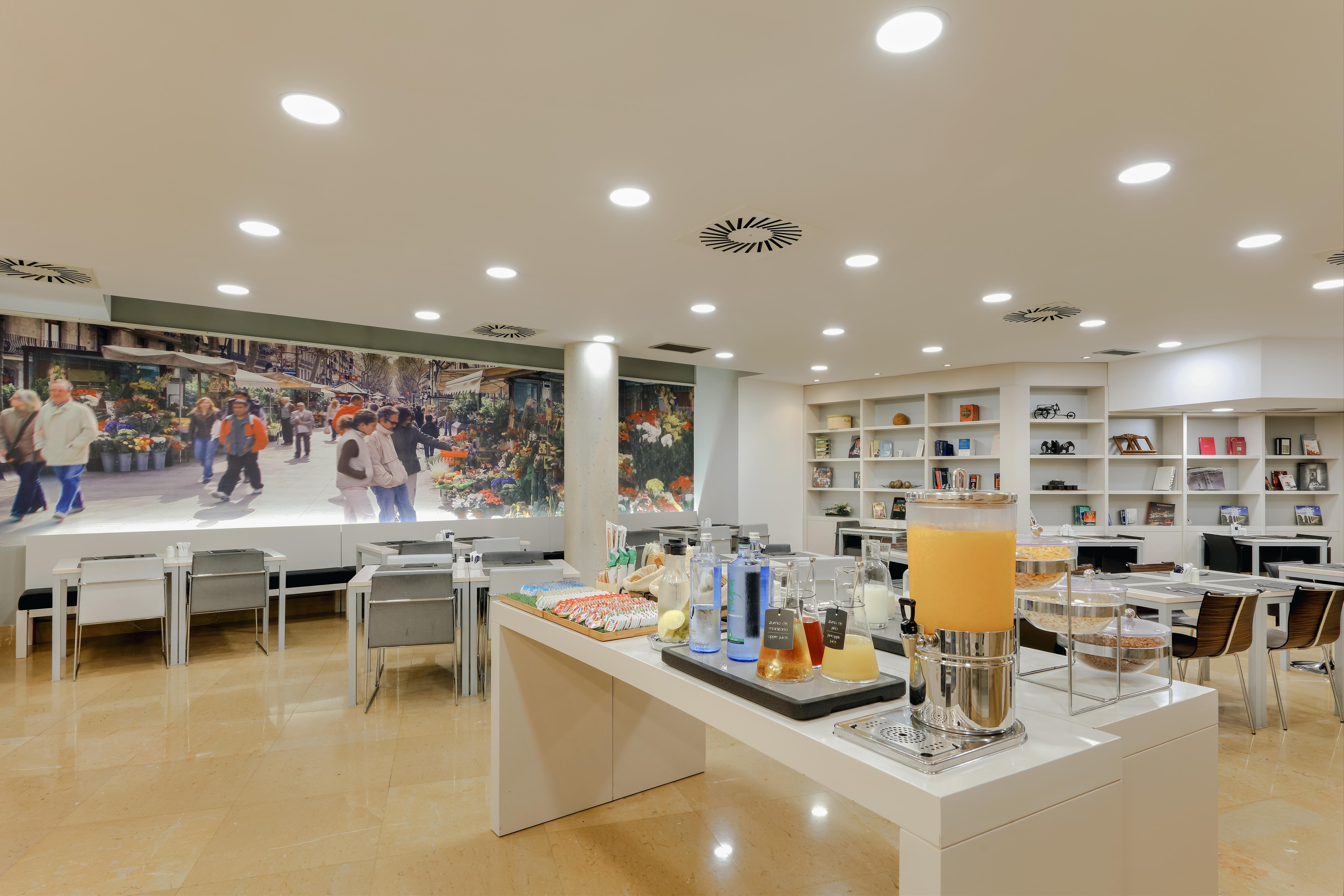 Catalonia La Boqueria Hotel Barcelona Bagian luar foto